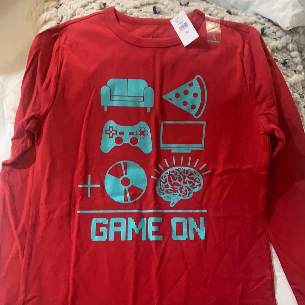 Long sleeve boys game on shirt
